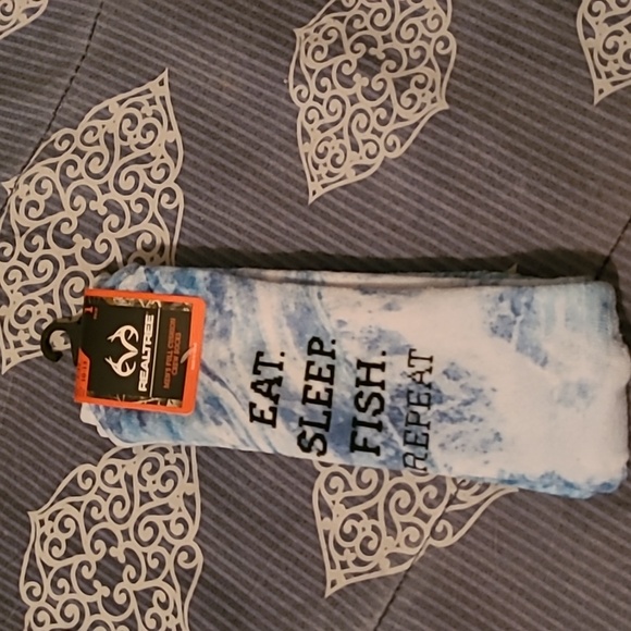 Blue REALTREE *Fisher's* bundle - Picture 2 of 3